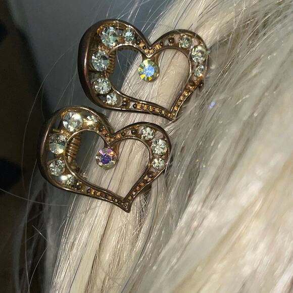 Gold Tone Heart Rhinestone Mini Claw Hair-clips set of 2 - Picture 1 of 8